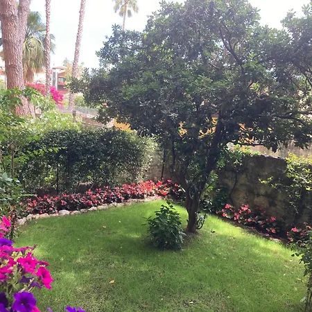Apartment Il Giardino Segreto *